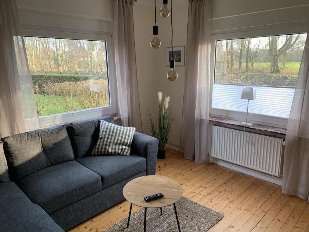 Neu! Schickes Und Modernes Ferienhaus Ant Zingel Krummhörn 外观 照片