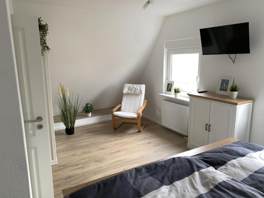 Neu! Schickes Und Modernes Ferienhaus Ant Zingel Krummhörn 外观 照片