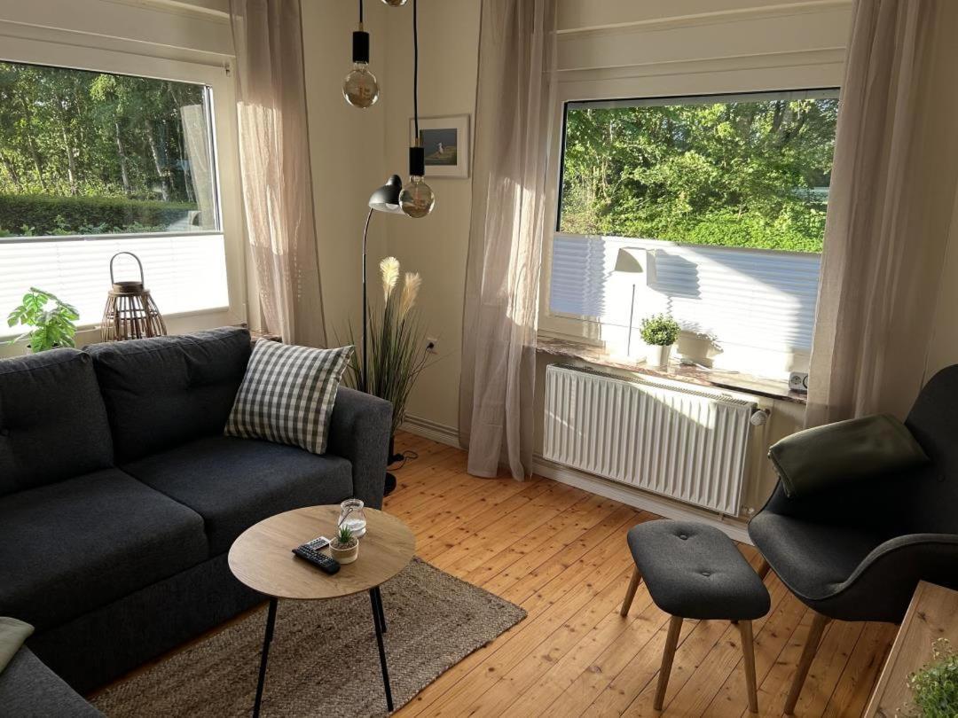 Neu! Schickes Und Modernes Ferienhaus Ant Zingel Krummhörn 外观 照片